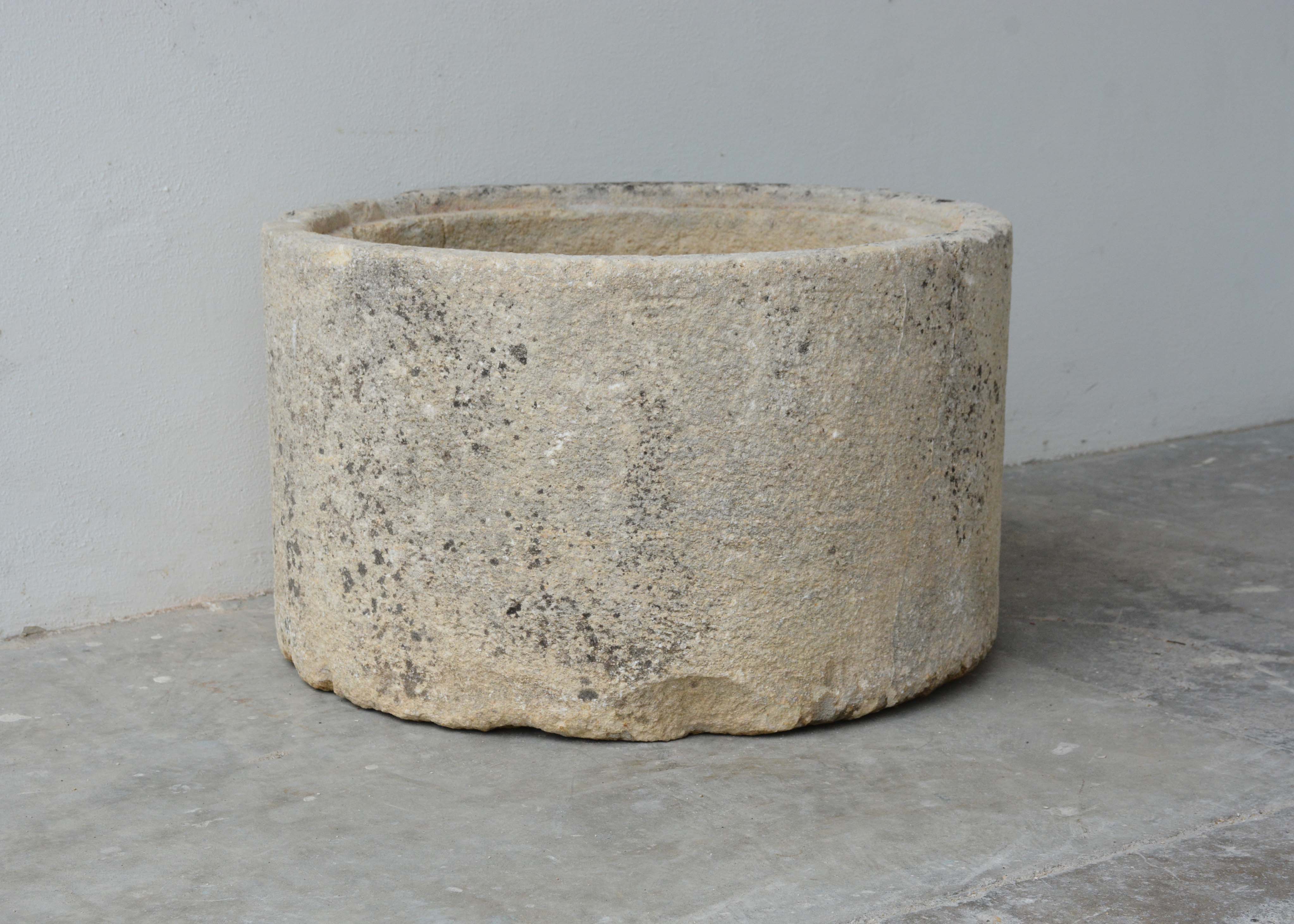 Round Bac - image 3